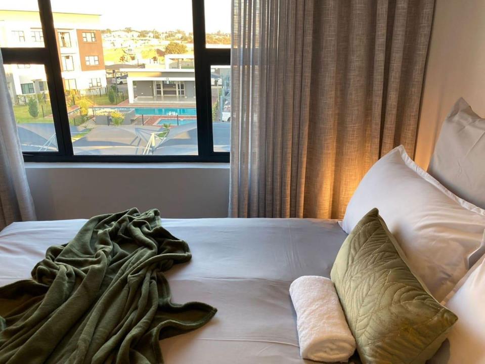 fbb6dd12-9428-4a9a-83ea-0f7fefd1ad09